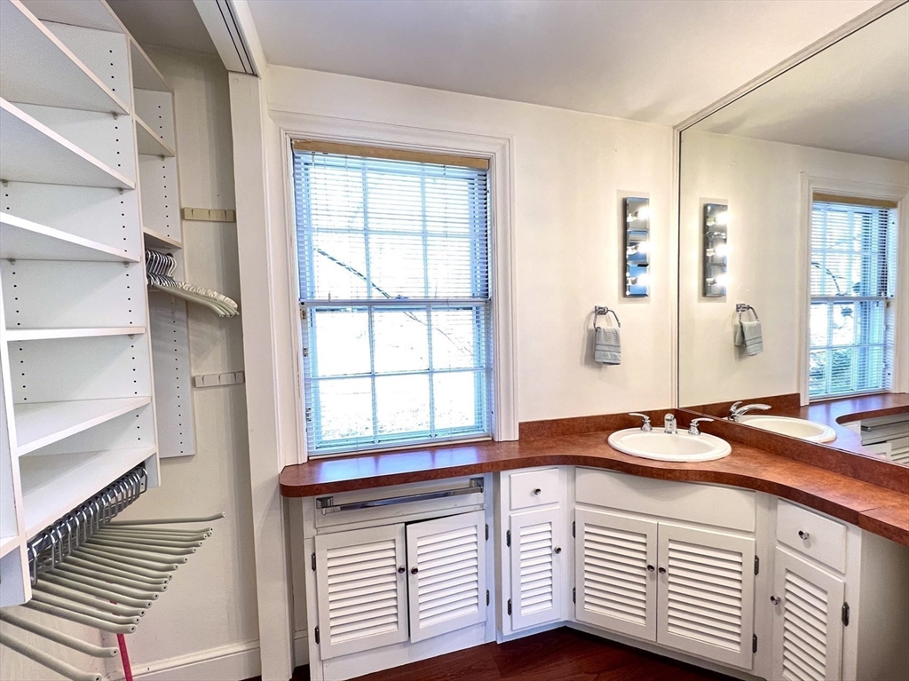 79 Monadnock Road Worcester, MA 01605 - Photo 17 of 29 Gallery Image 17