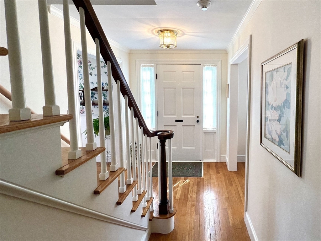 79 Monadnock Road Worcester, MA 01605 - Photo 2 of 29 Gallery Image 2