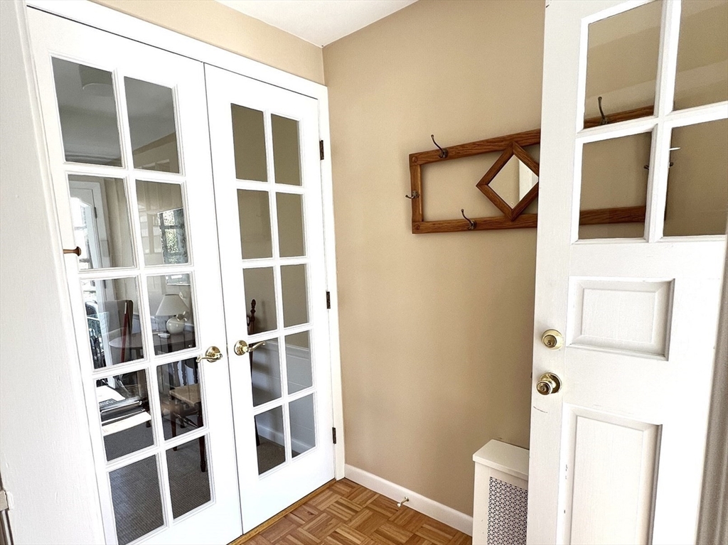 79 Monadnock Road Worcester, MA 01605 - Photo 6 of 29 Gallery Image 6
