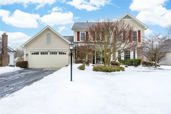 $551,500 | 85 East Pointe, Perinton, NY 14450
