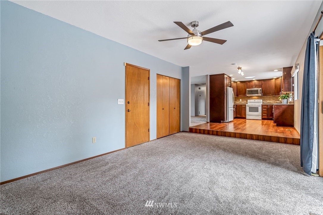 2222 236th Street Southeast Bothell, WA 98021 - Photo 17 of 32