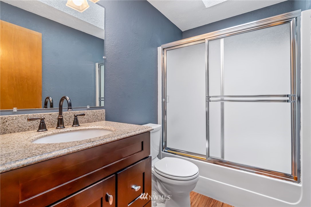 2222 236th Street Southeast Bothell, WA 98021 - Photo 23 of 32