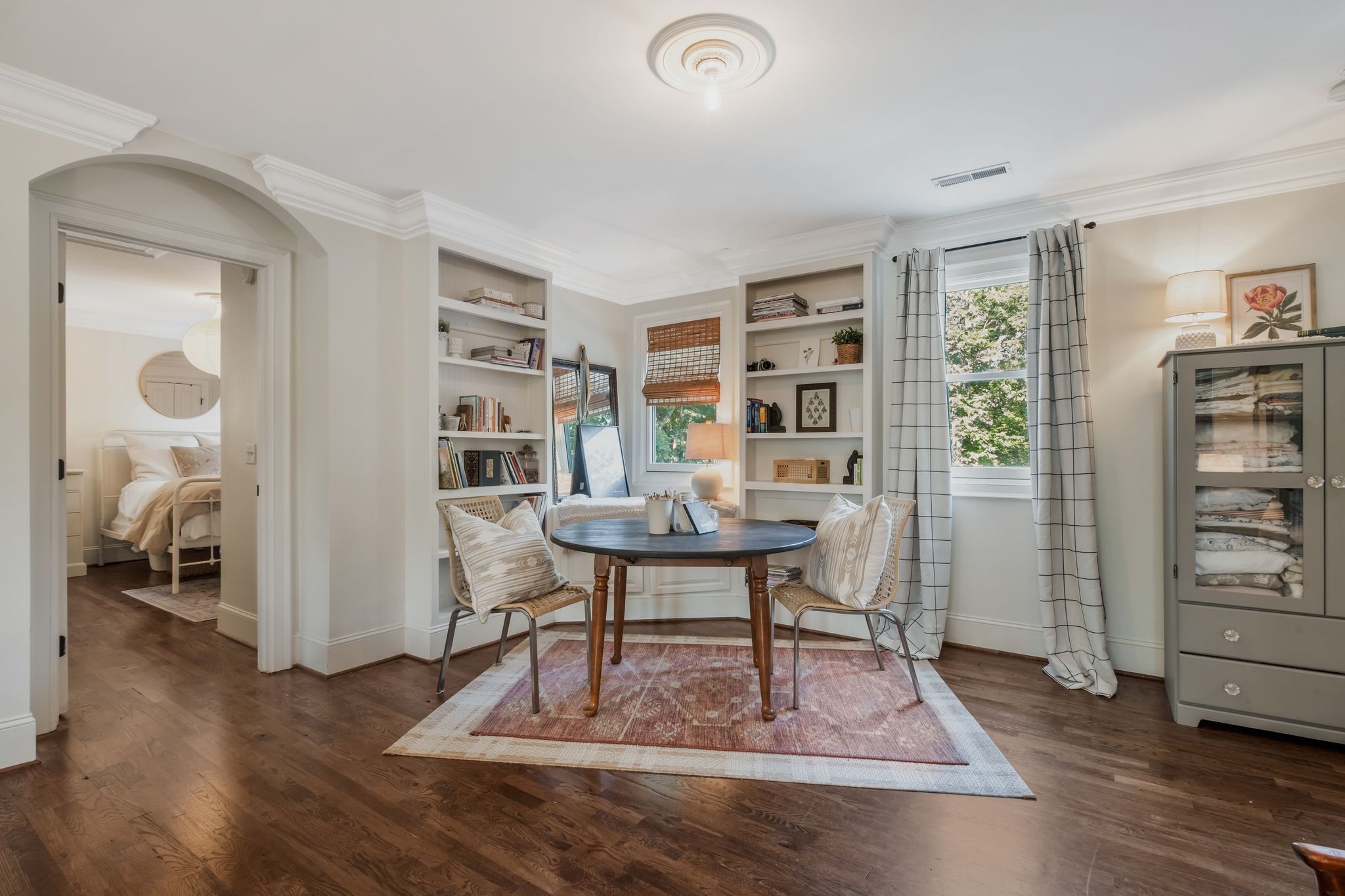 5468 Parker Branch Road Franklin, TN 37064 - Photo 46 of 99 a view of a livingroom with furniture and wooden floor