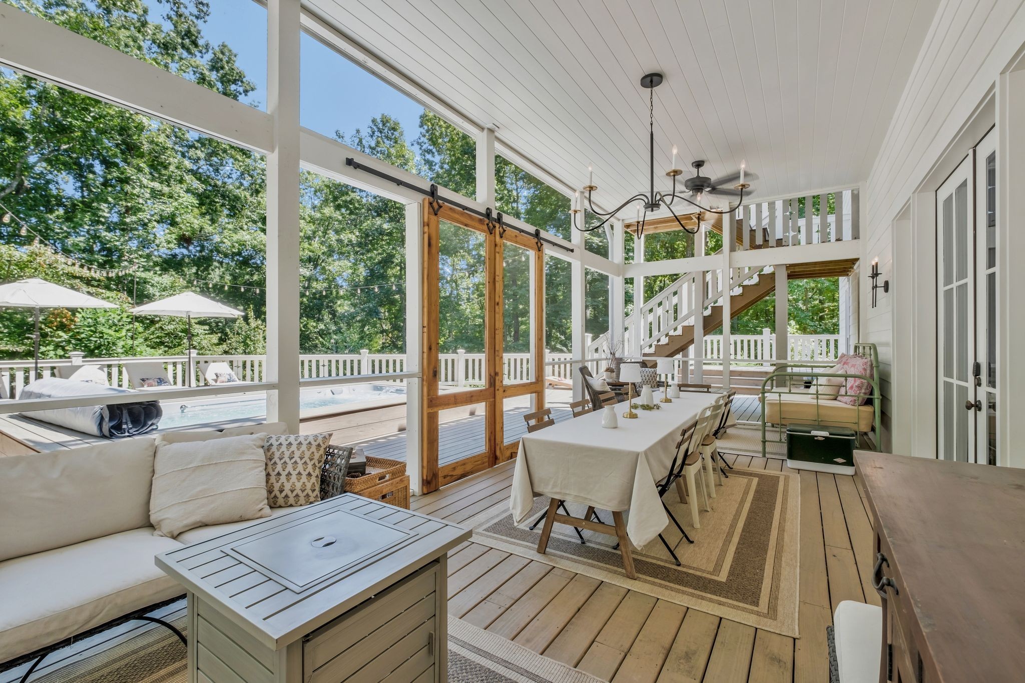 5468 Parker Branch Road Franklin, TN 37064 - Photo 87 of 99 a living room with furniture and a large window