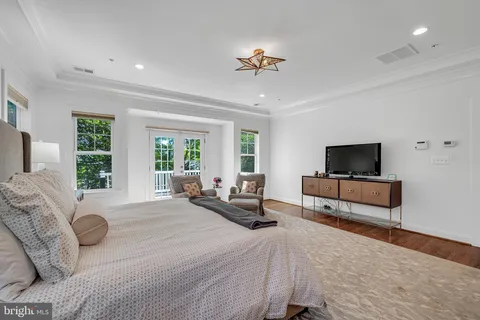 $2,425,000 | 6021 Landon Lane, Bethesda, MD 20817