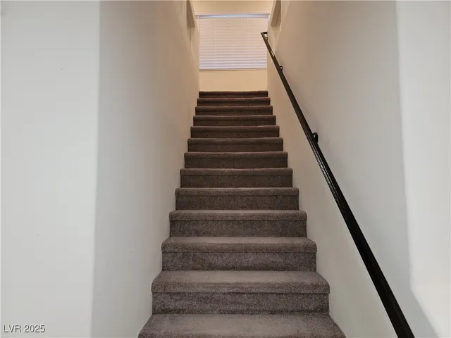 $2,545 | 9845 Mercer Ests Court, Las Vegas, NV 89141