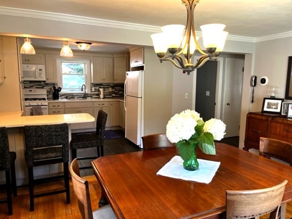 35 Mission Road North Chelmsford, MA 01863 - Photo 14 of 36 Gallery Image 14