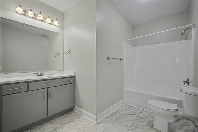 $2,400 | 2021 Basildon Road, Unit 2021, Mount Pleasant, SC 29466