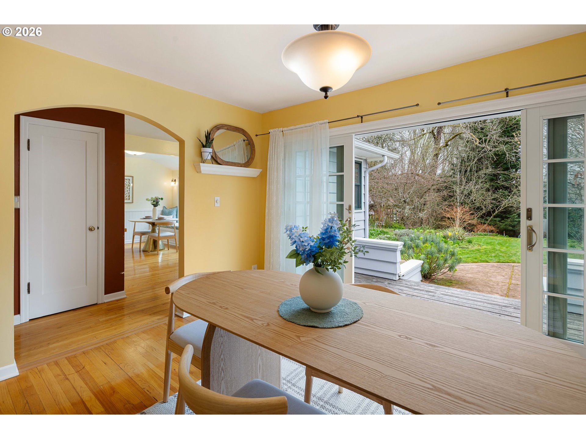 940 East 23rd Avenue Eugene, OR 97405 - Photo 22 of 48 a view of a dining room with a table and chairs