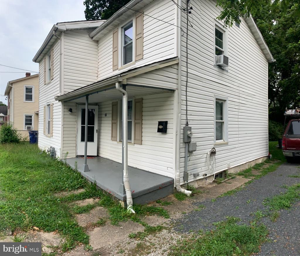 64 Pine Street Beverly, NJ 08010 - Photo 1 of 11