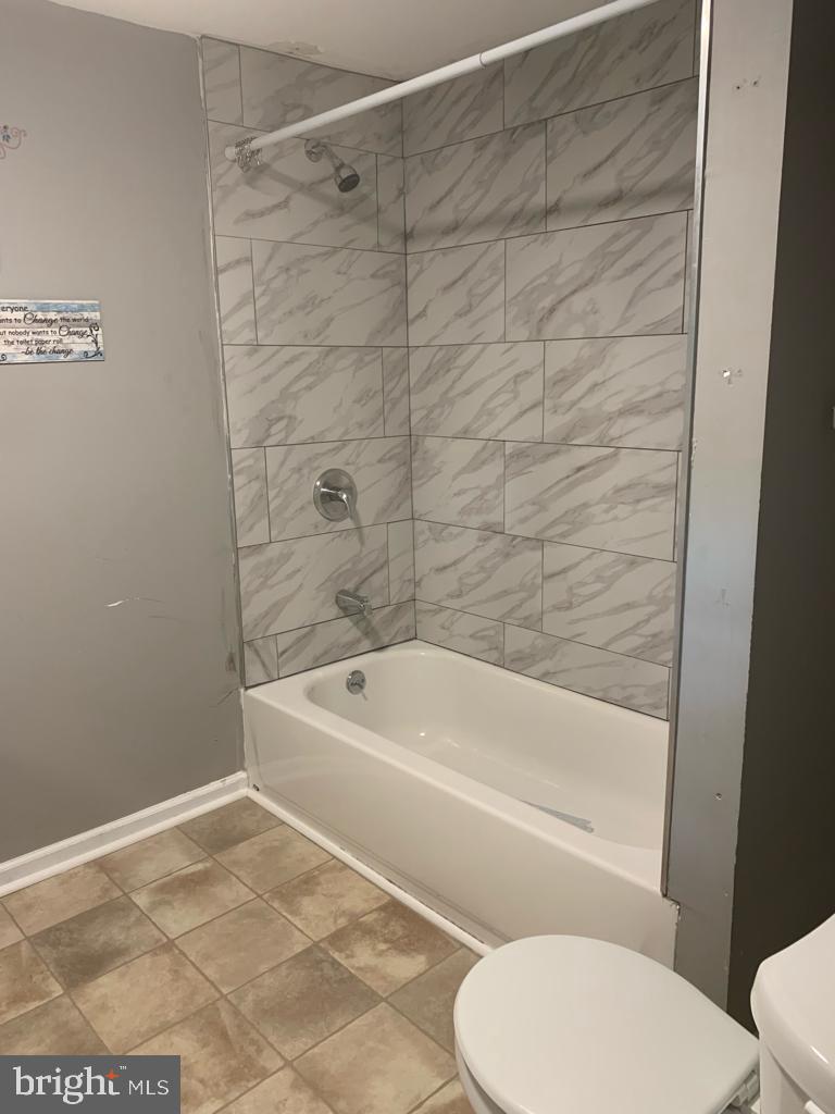 64 Pine Street Beverly, NJ 08010 - Photo 6 of 11