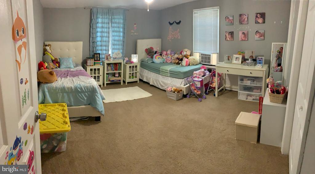 64 Pine Street Beverly, NJ 08010 - Photo 9 of 11