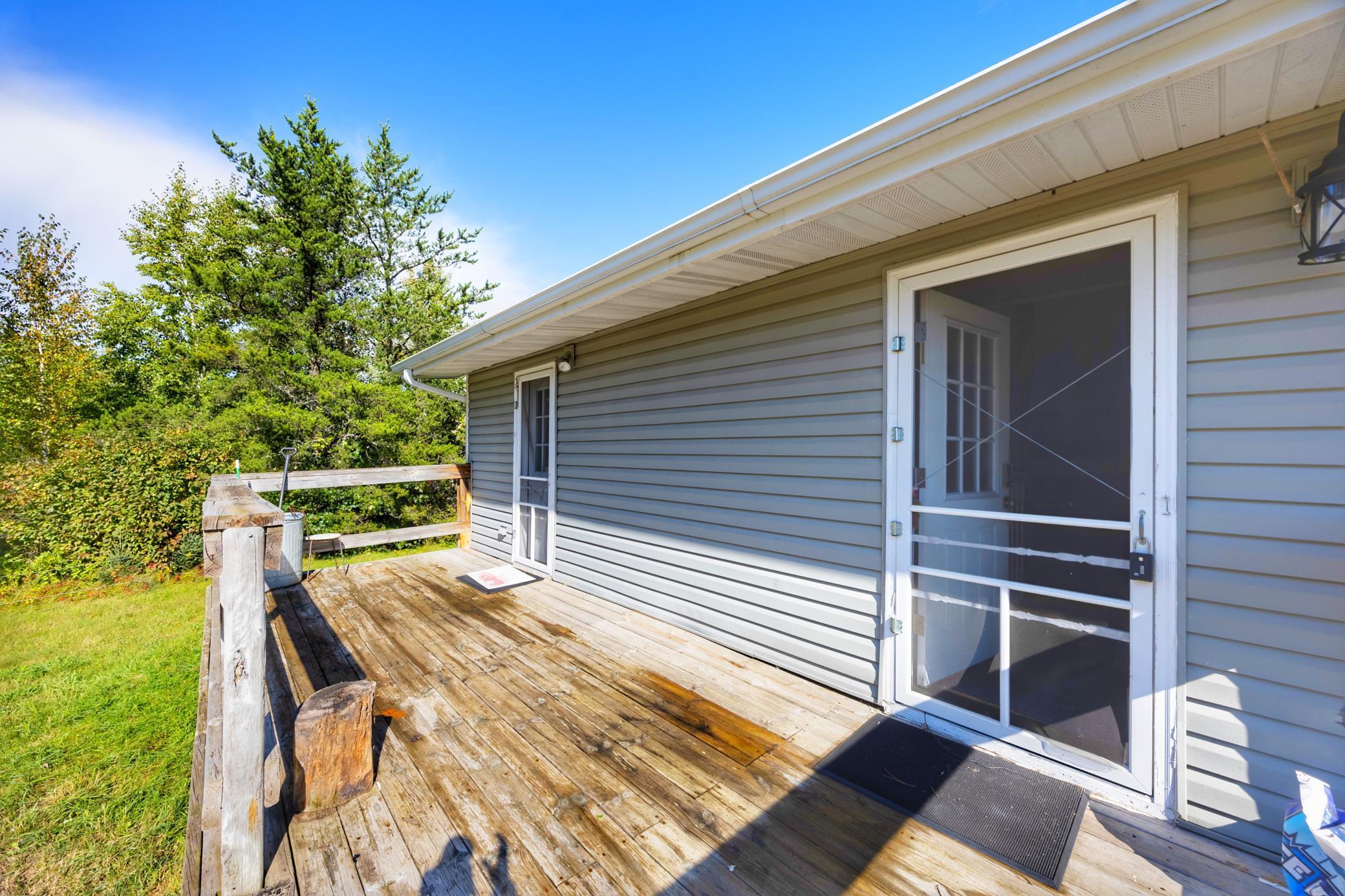 48798 Pansy Landing Road Sandstone, MN 55072 - Photo 2 of 34