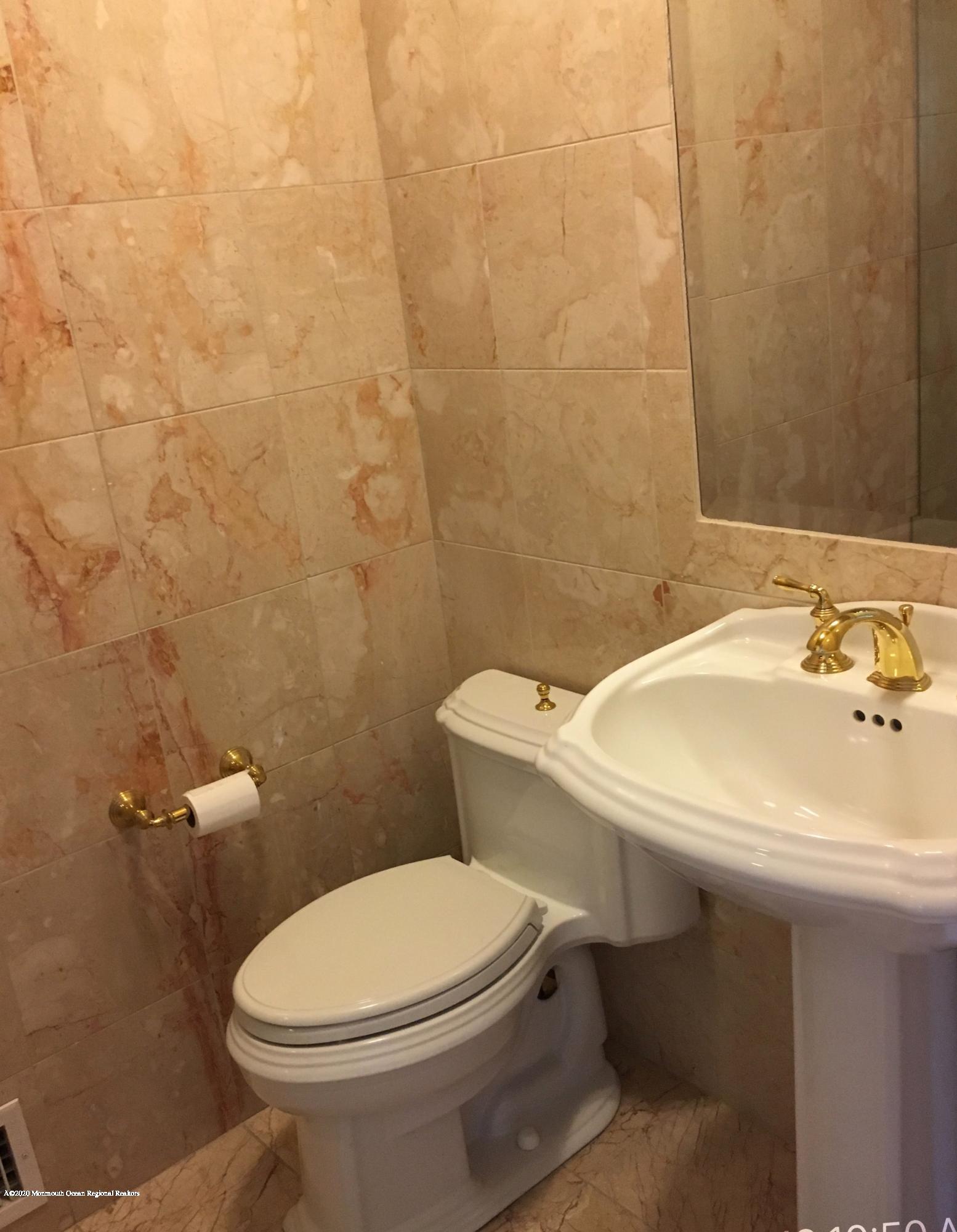 96 Cedar Avenue, Unit 1 Long Branch, NJ 07740 - Photo 5 of 16 890D4026-CC78-4BFD-A2F3-8C542EBC0D6D