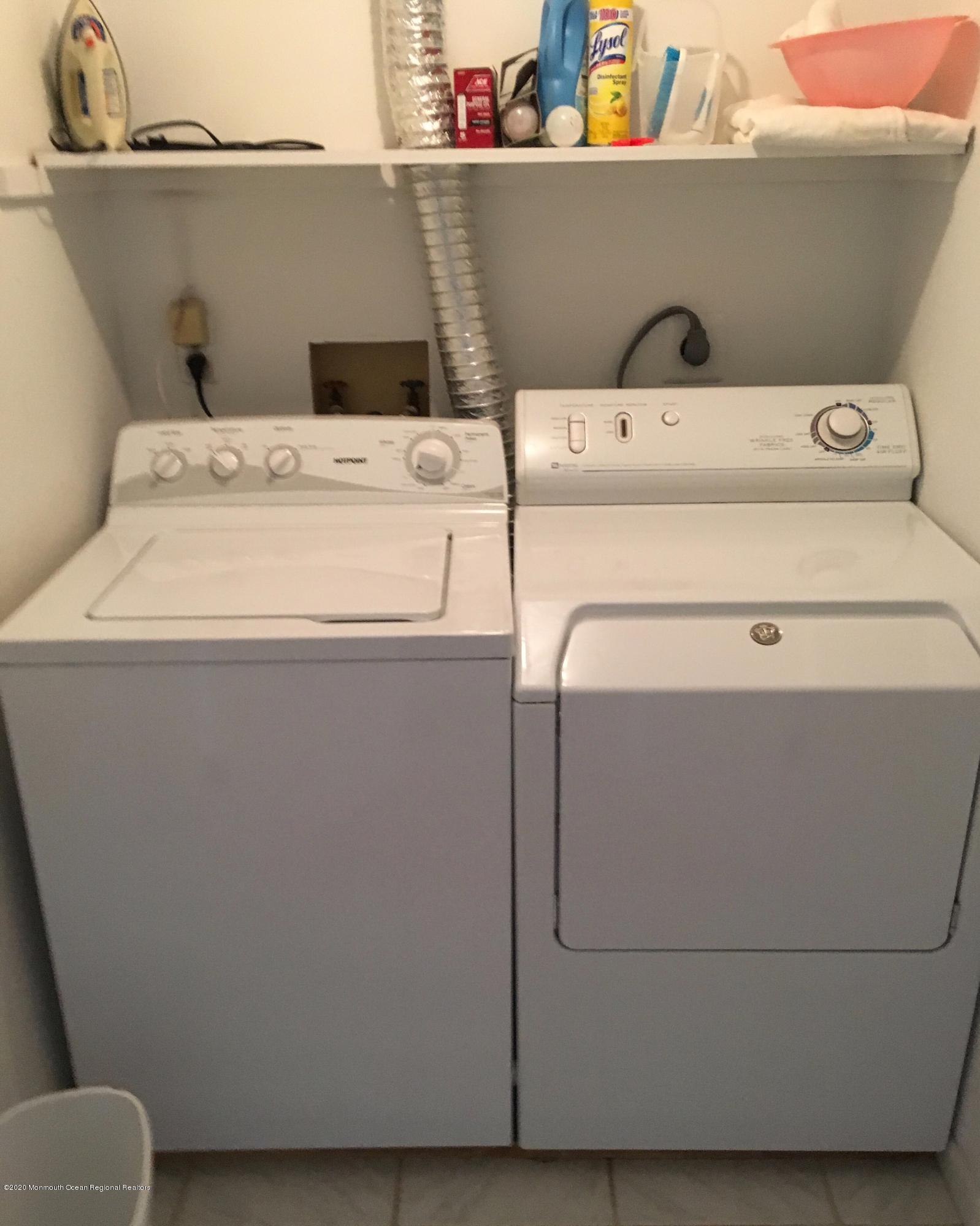 96 Cedar Avenue, Unit 1 Long Branch, NJ 07740 - Photo 9 of 16 F5FA688D-2B32-4891-B6BD-1FC3F5D12D44