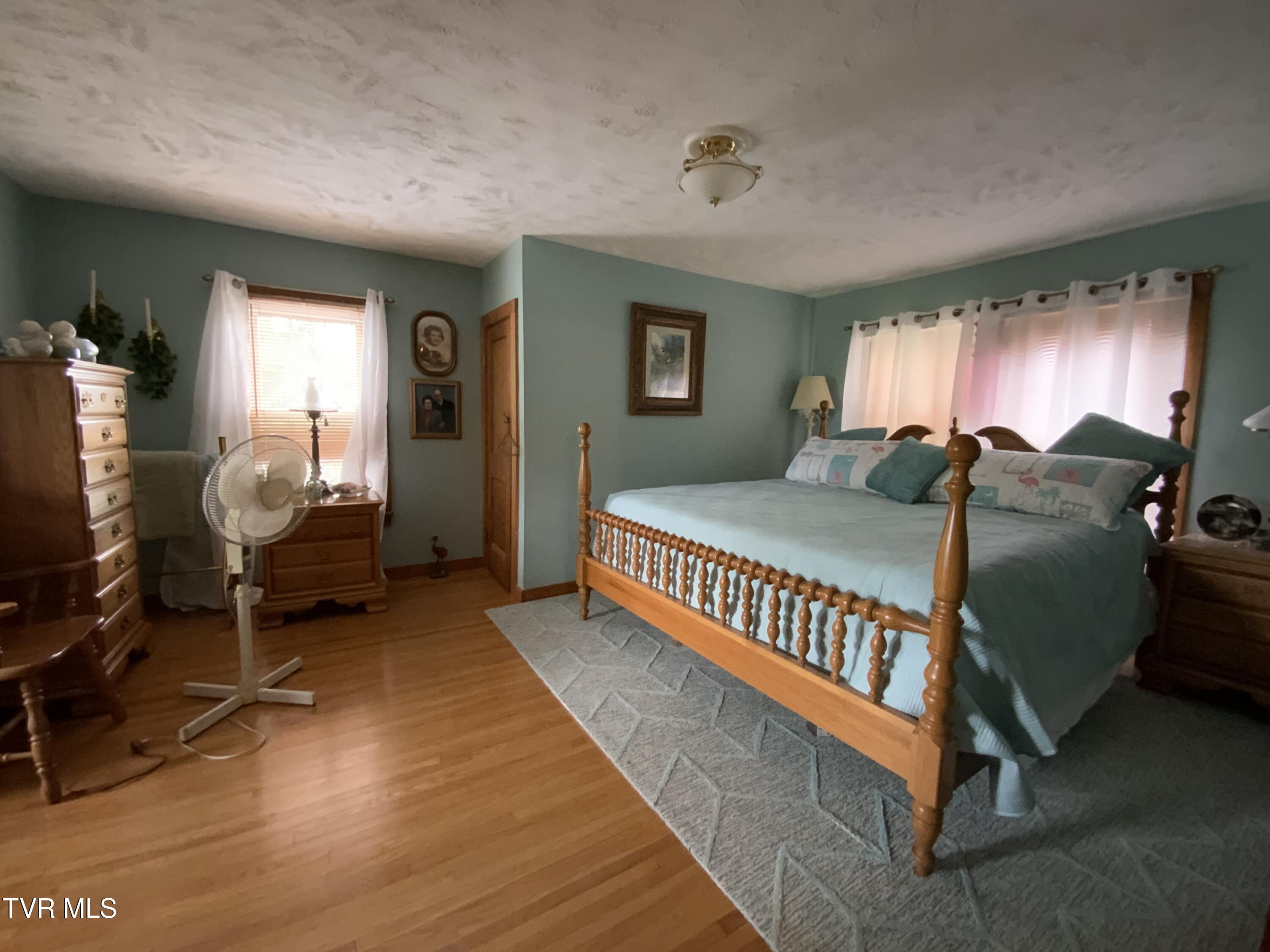 1225 Erwin Highway Greeneville, TN 37745 - Photo 37 of 55 IMG_3727