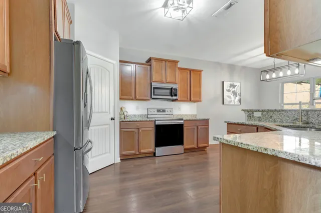 $535,000 | 11 Summerfield Drive, Senoia, GA 30276