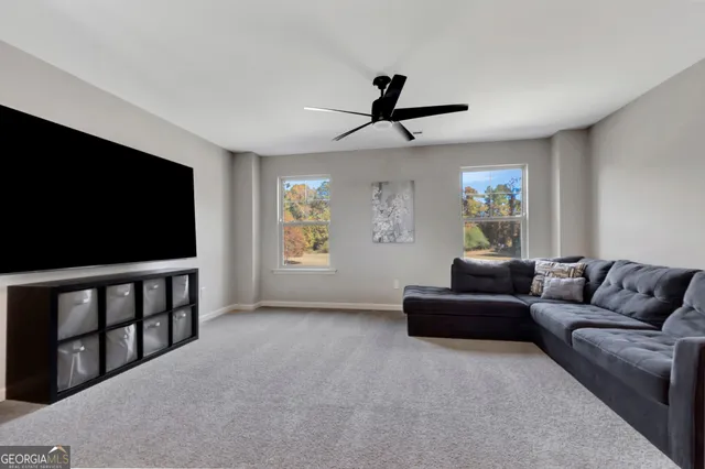 $535,000 | 11 Summerfield Drive, Senoia, GA 30276