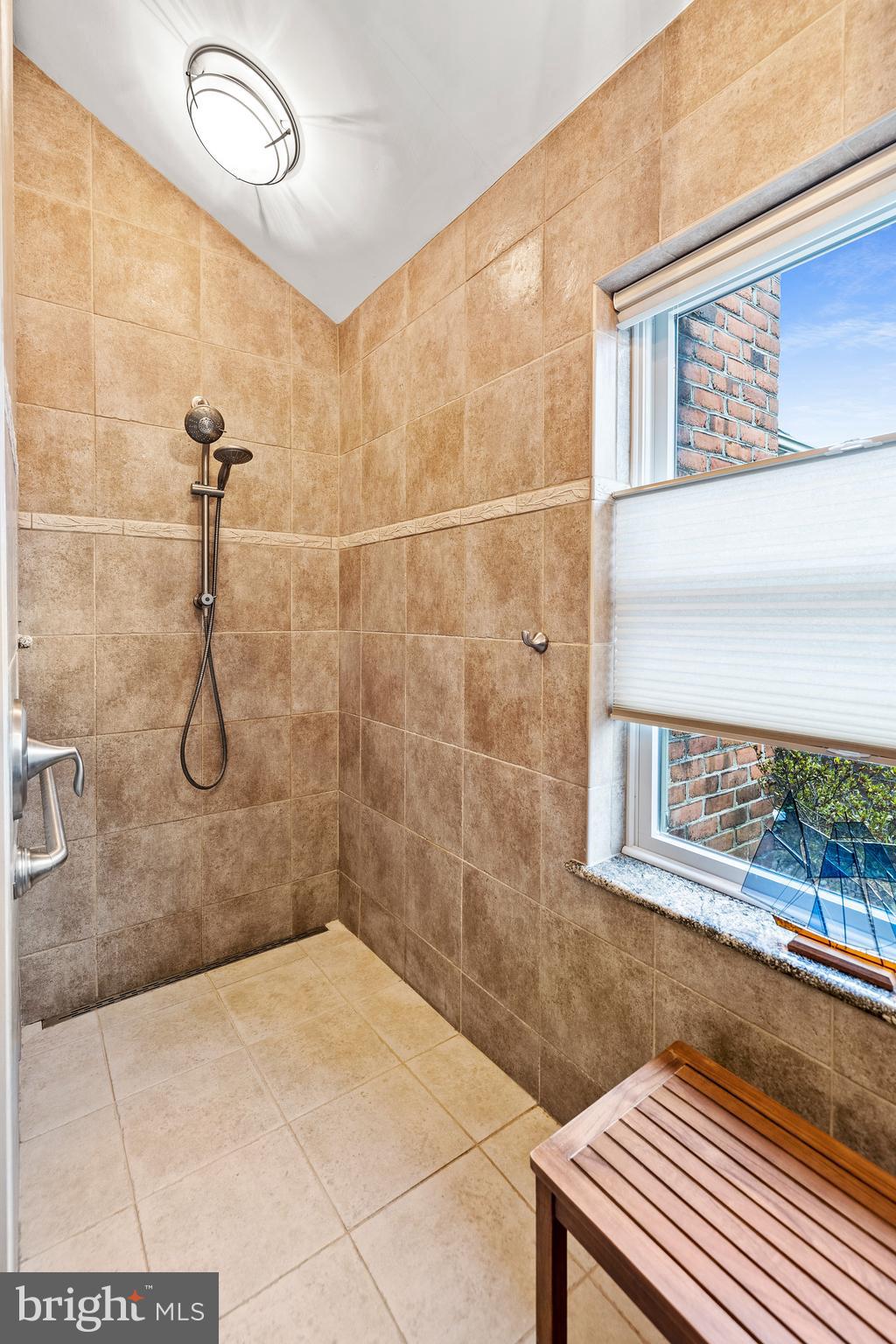 25 Seminary Farm Road Lutherville-Timonium, MD 21093 - Photo 23 of 30 Primary Bath