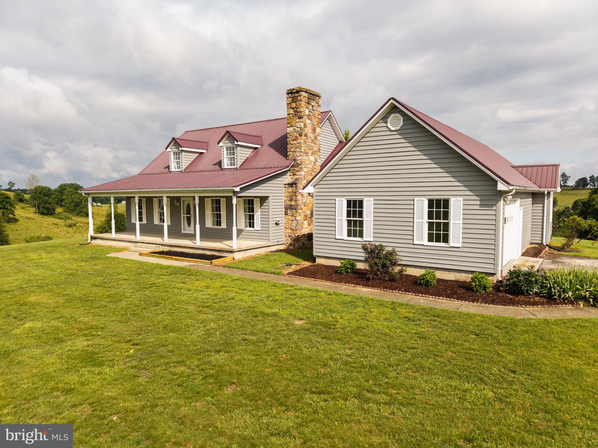 2046 Simms Hill Road Lindside, WV 24951 - Photo 17 of 69