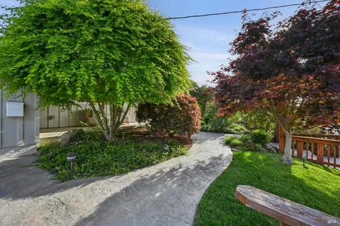 $1,350,000 | 30 Rollingwood Drive, San Rafael, CA 94901