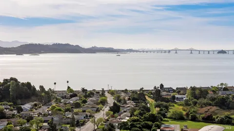 $1,350,000 | 30 Rollingwood Drive, San Rafael, CA 94901
