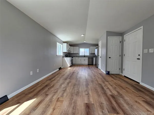 $2,650 | 334 Fair Oaks Road, Middletown, NY 10940