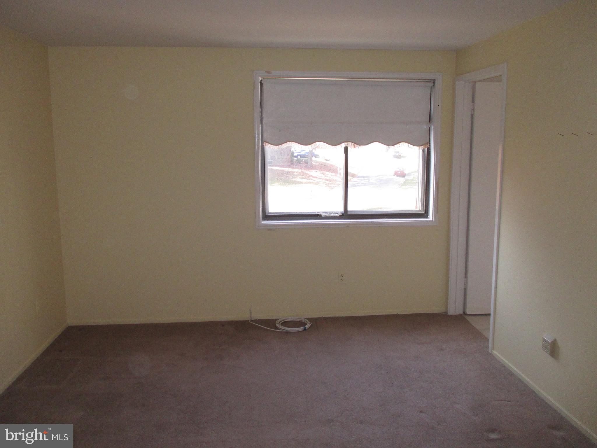 19601 Sparr Spring Road Gaithersburg, MD 20886 - Photo 15 of 23