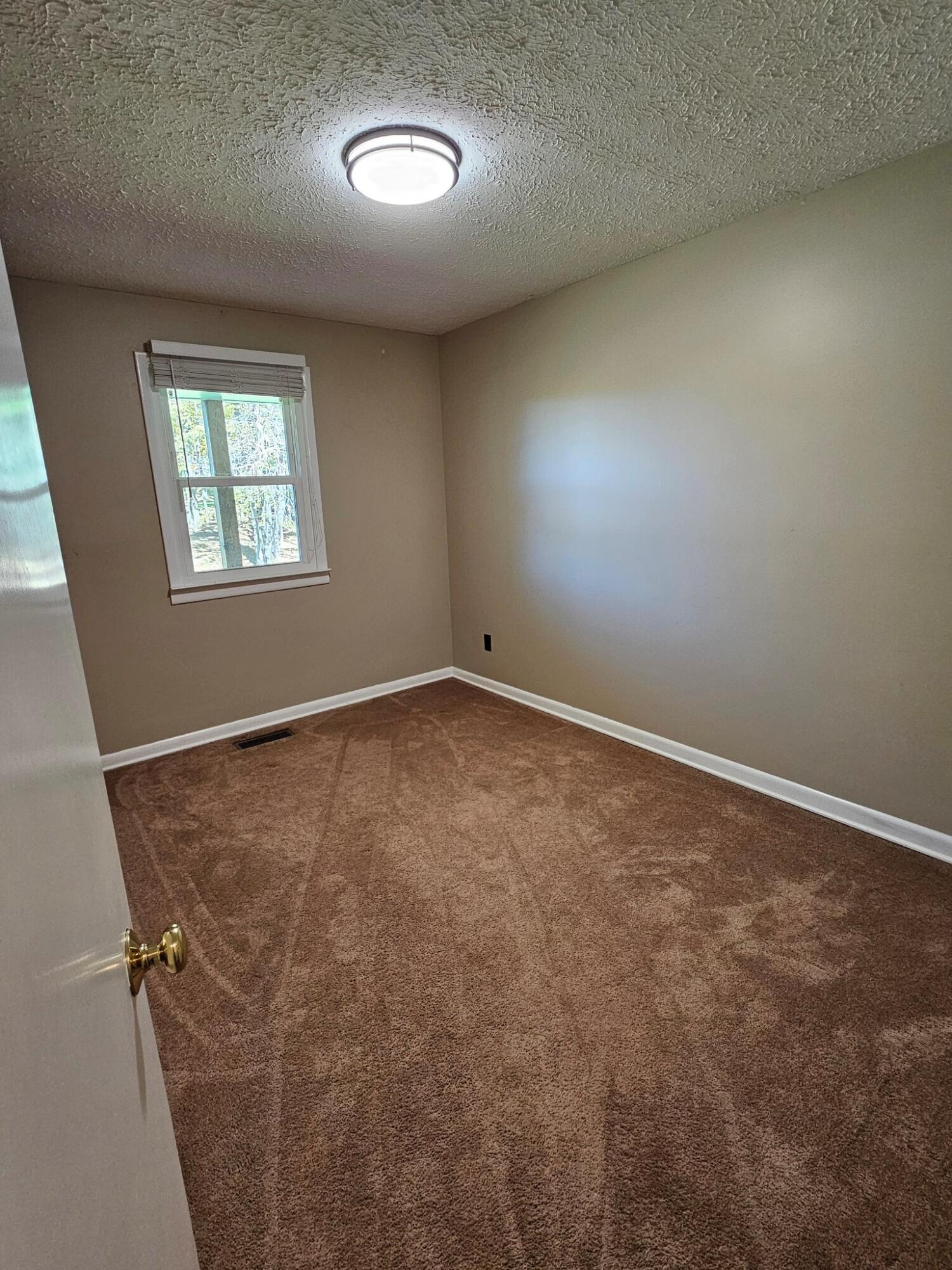 290 Reynolds Subdivision Road Frankford, WV 24938 - Photo 15 of 22 Gallery Image 15