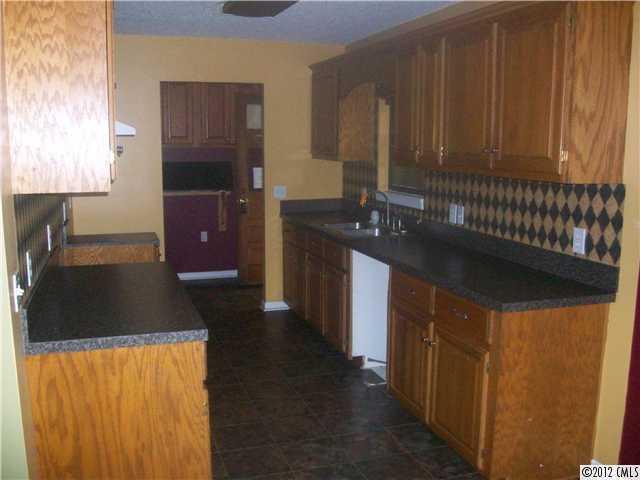 36338 Treehouse Road Albemarle, NC 28001 - Photo 4 of 7 Gallery Image 4