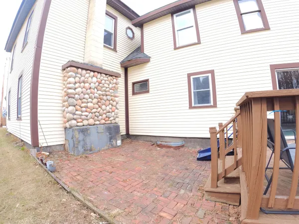 $265,000 | 75 Autumn Street, Newport, VT 05855