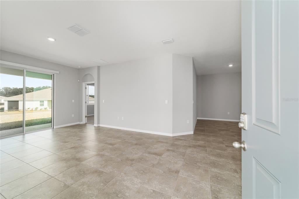 5339 Northwest 46th Ln Road Ocala, FL 34482 - Photo 6 of 79