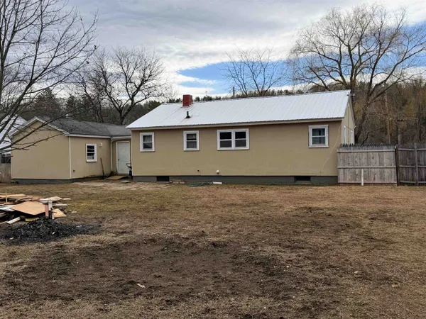 $240,000 | 168 South Street, Springfield, VT 05156