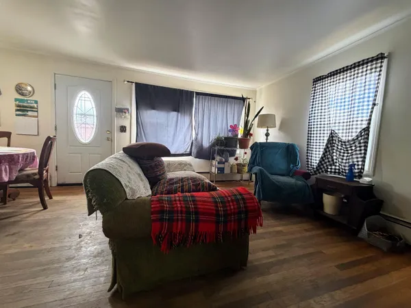 $240,000 | 168 South Street, Springfield, VT 05156