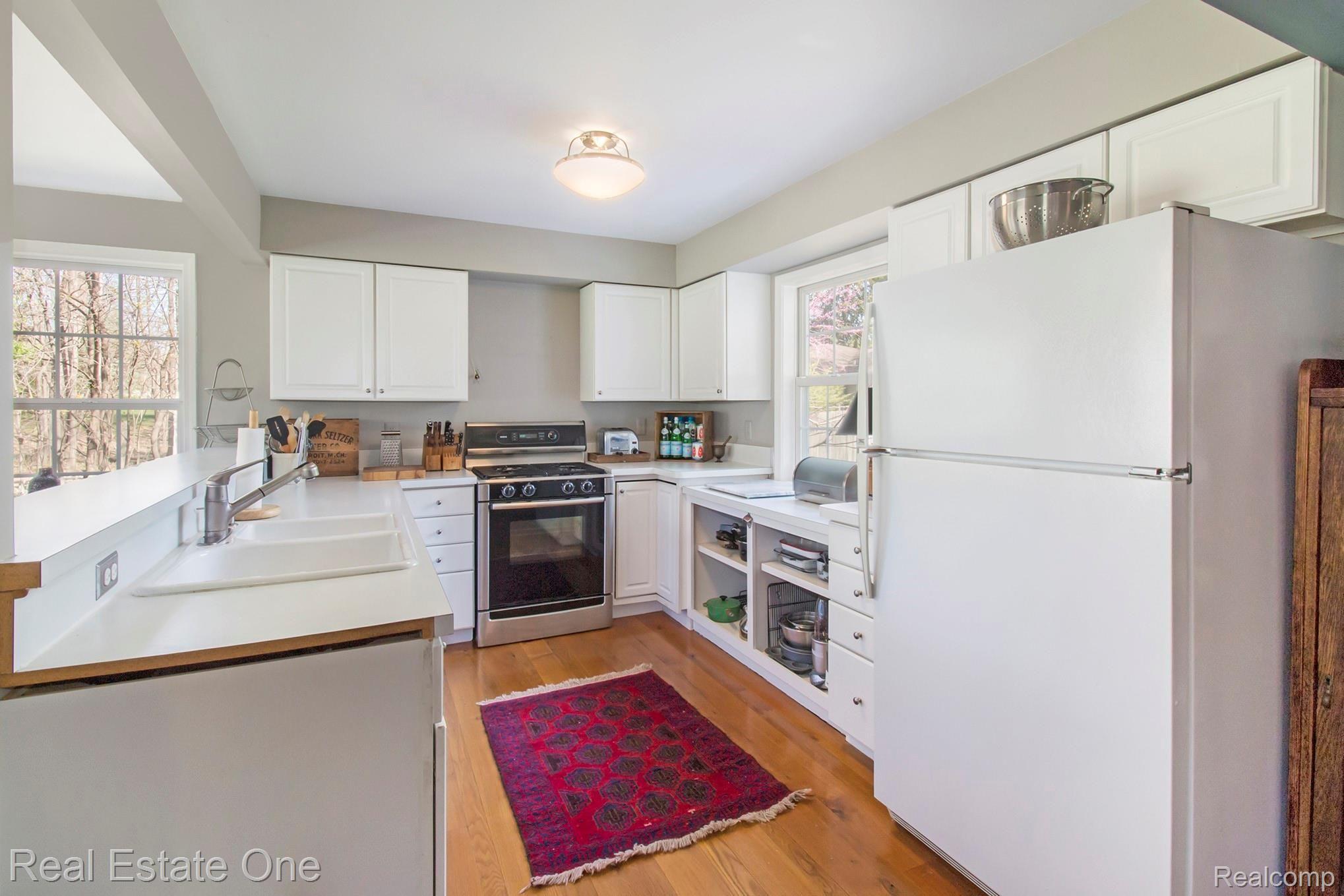16965 Merriman Road Livonia, MI 48154 - Photo 13 of 34 IMG_6658.jpg