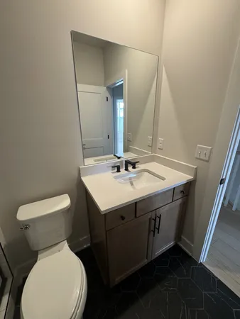 $2,900 | 814 42nd Avenue North, Nashville, TN 37209