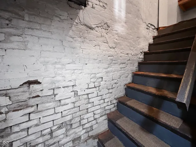 $232,000 | 31 East Main Street, Gosport, IN 47433