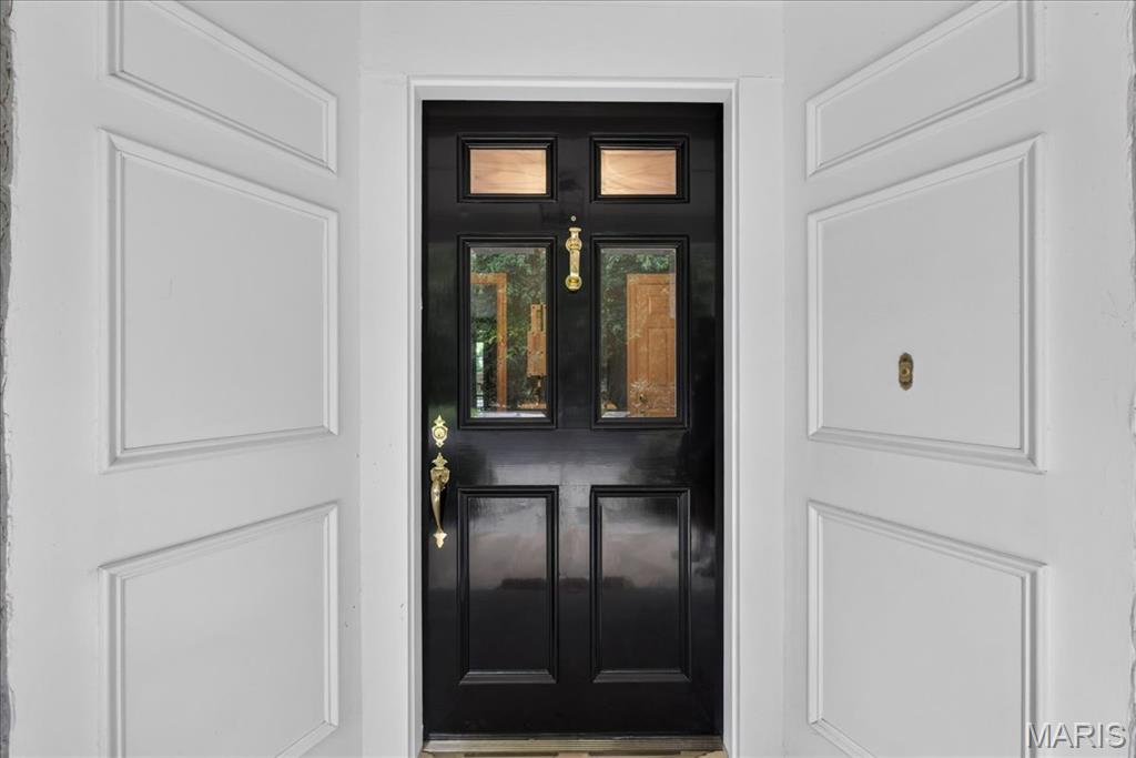 18 South McKnight Road St. Louis, MO 63124 - Photo 7 of 72 Gallery Image 7