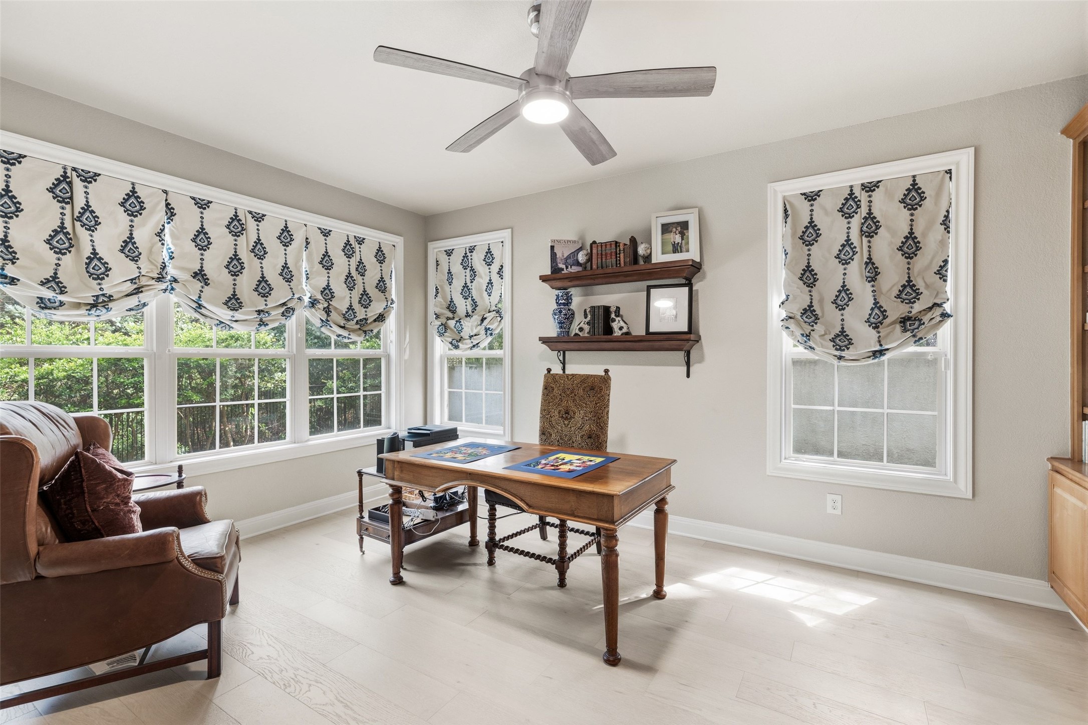 3209 Rustic River Cove Austin, TX 78746 - Photo 5 of 23 Gallery Image 5