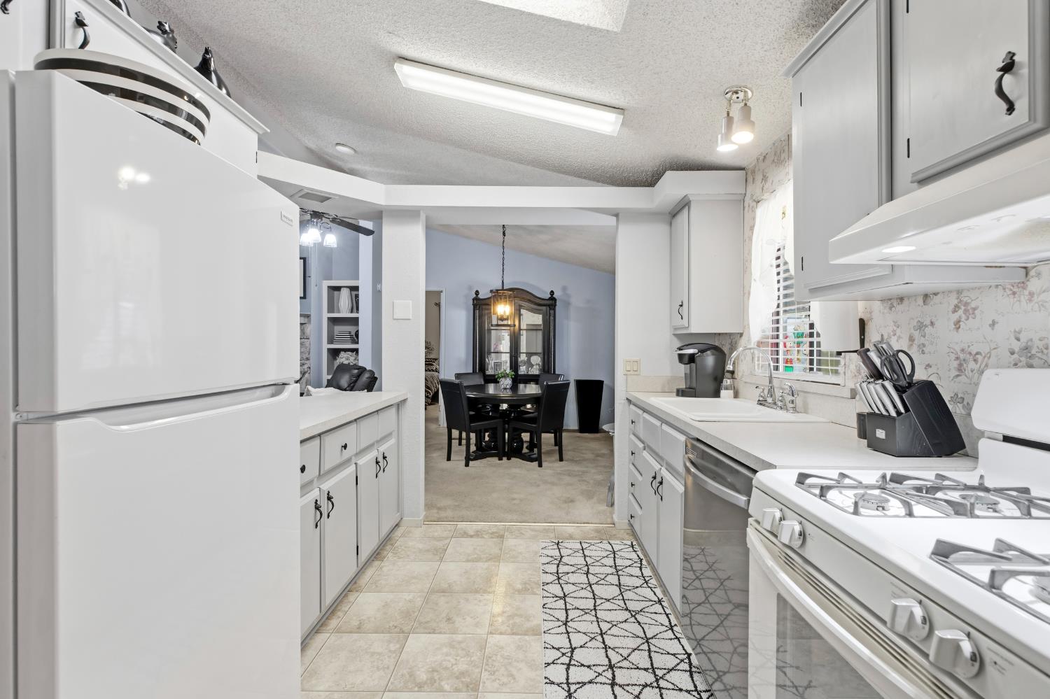 1200 South Carpenter Road, Unit 133 Modesto, CA 95351 - Photo 12 of 23 Gallery Image 12