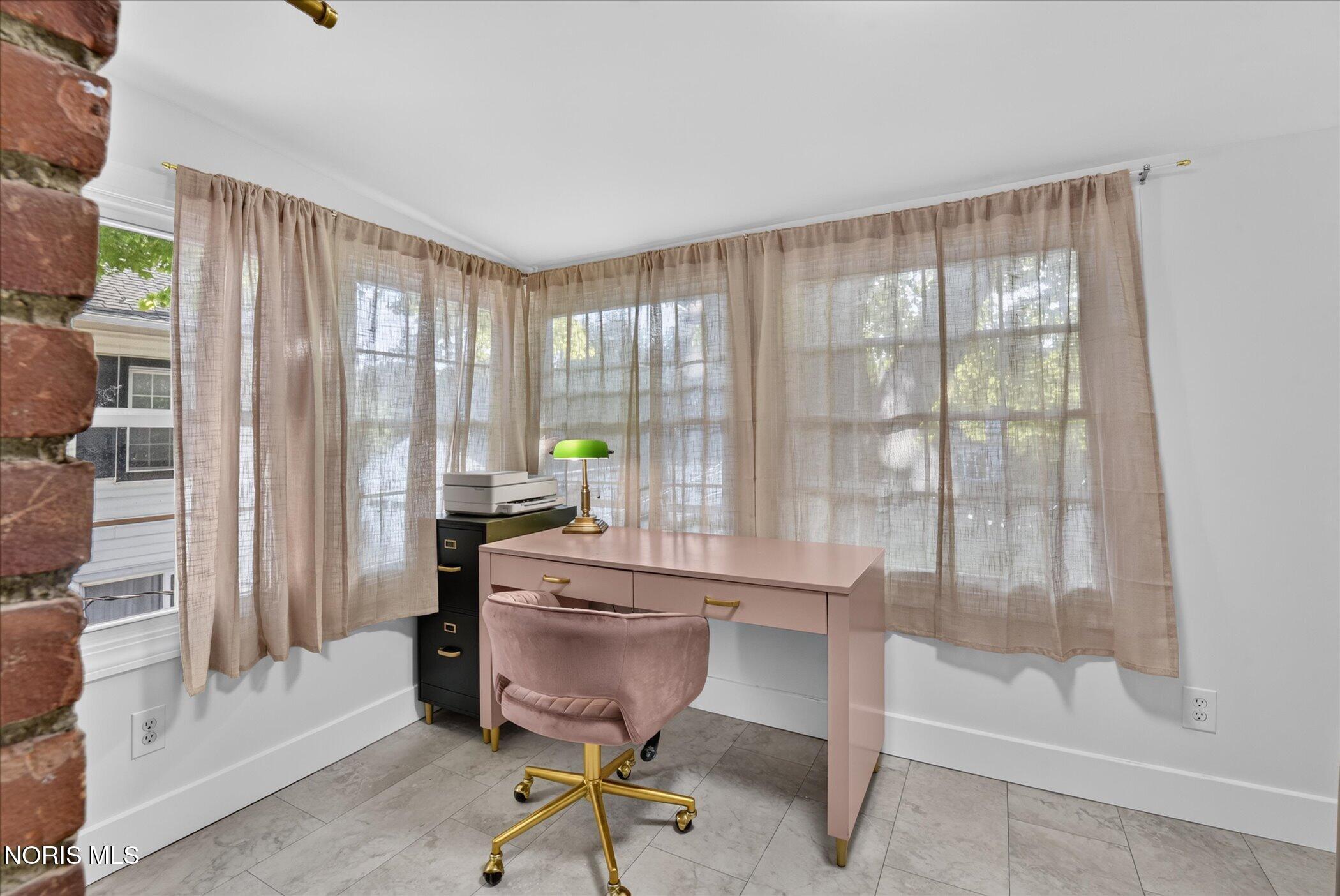 2657 Cheltenham Road Toledo, OH 43606 - Photo 32 of 55 Gallery Image 32
