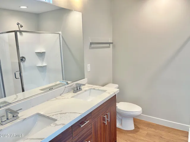 $3,095 | 915 East Missouri Avenue, Unit 16, Phoenix, AZ 85014