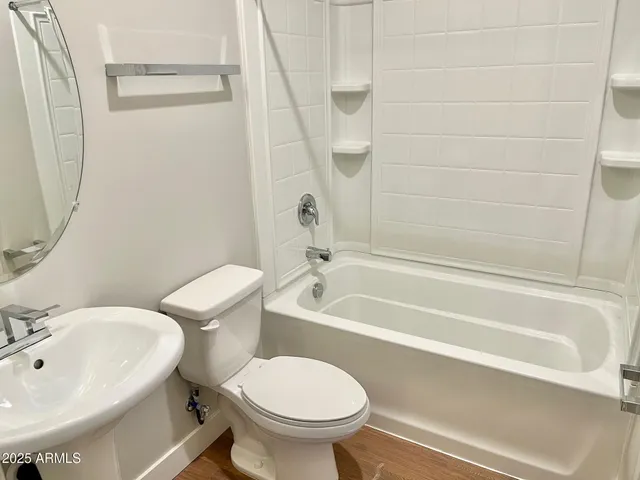 $3,095 | 915 East Missouri Avenue, Unit 16, Phoenix, AZ 85014