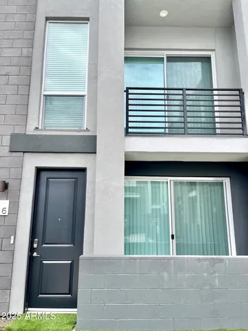 $3,095 | 915 East Missouri Avenue, Unit 16, Phoenix, AZ 85014