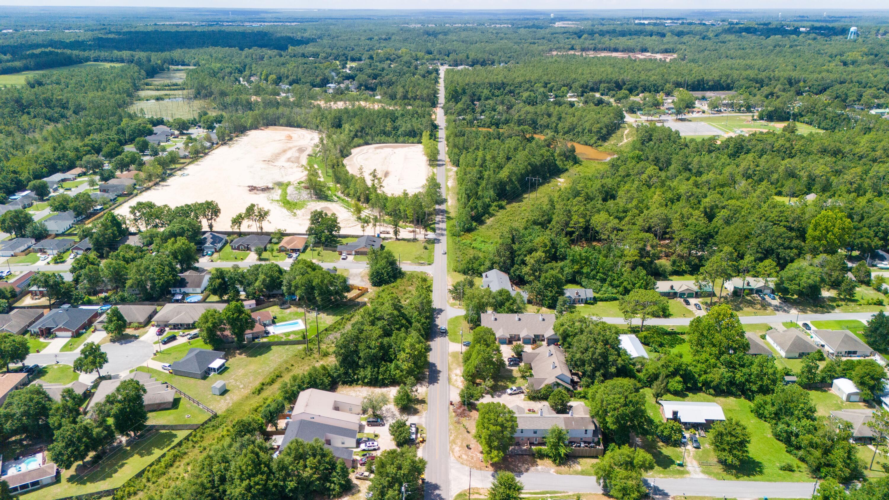 702 Valley Road Crestview, FL 32539 - Photo 5 of 6 a view of a city