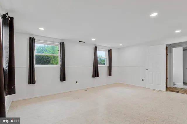 $445,000 | 211 Prenton Street, Upper Marlboro, MD 20774