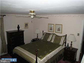 840 Colwell Road Swarthmore, PA 19081 - Photo 8 of 12 Bedroom - Main
