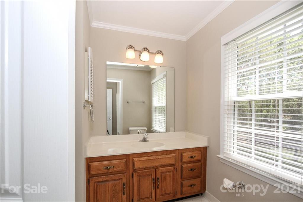 2437 Hamilton Mill Road Charlotte, NC 28270 - Photo 26 of 36 Gallery Image 26
