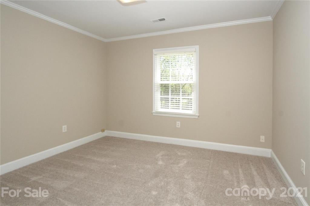 2437 Hamilton Mill Road Charlotte, NC 28270 - Photo 27 of 36 Gallery Image 27