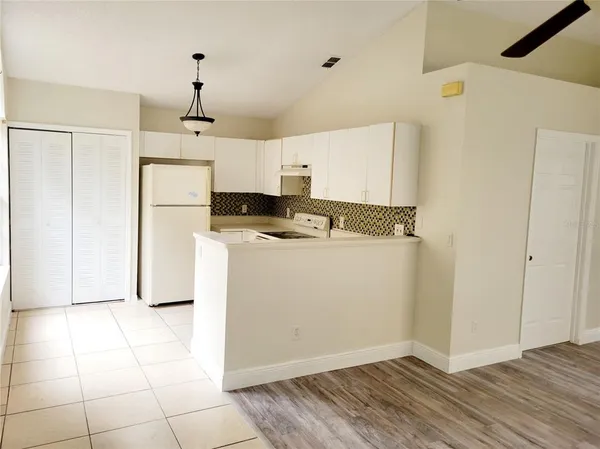 $1,595 | 5977 Braemar Place, Unit 106, Orlando, FL 32822